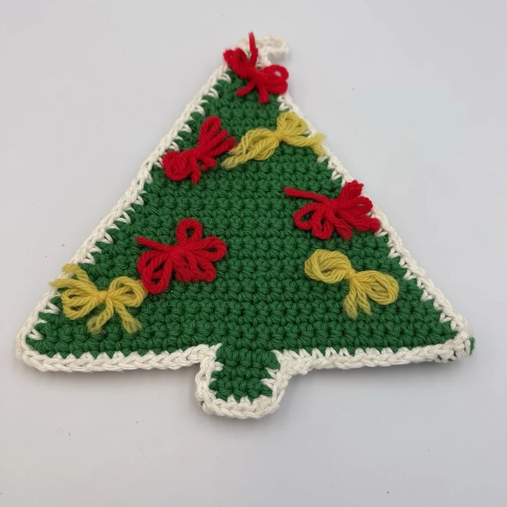 Handmade Crocheted Potholder Decor‎ Christmas Tree Red Green 8x8